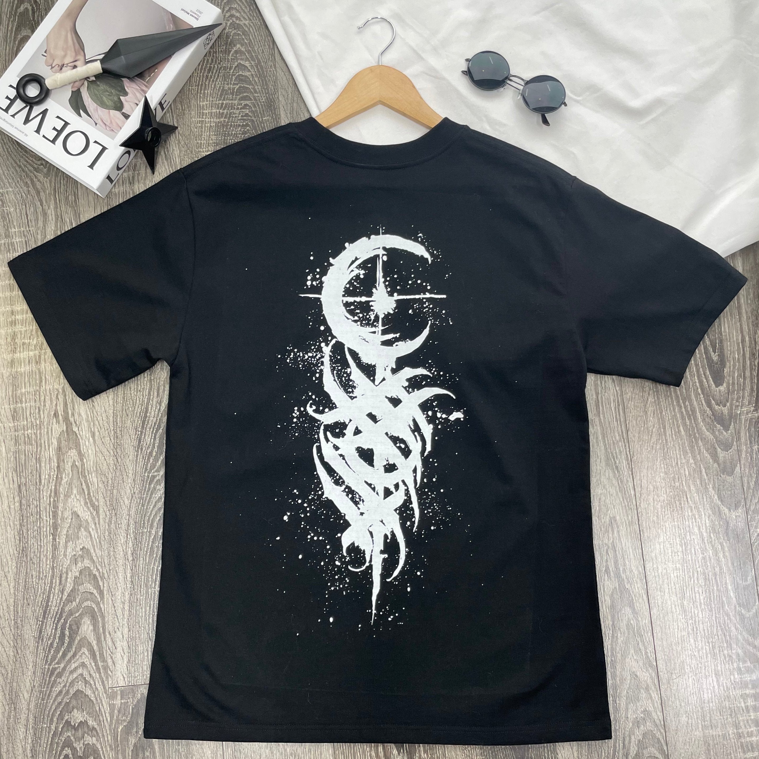 Morukai "Dead Moon Art Totem Print  Oversize T Shirt