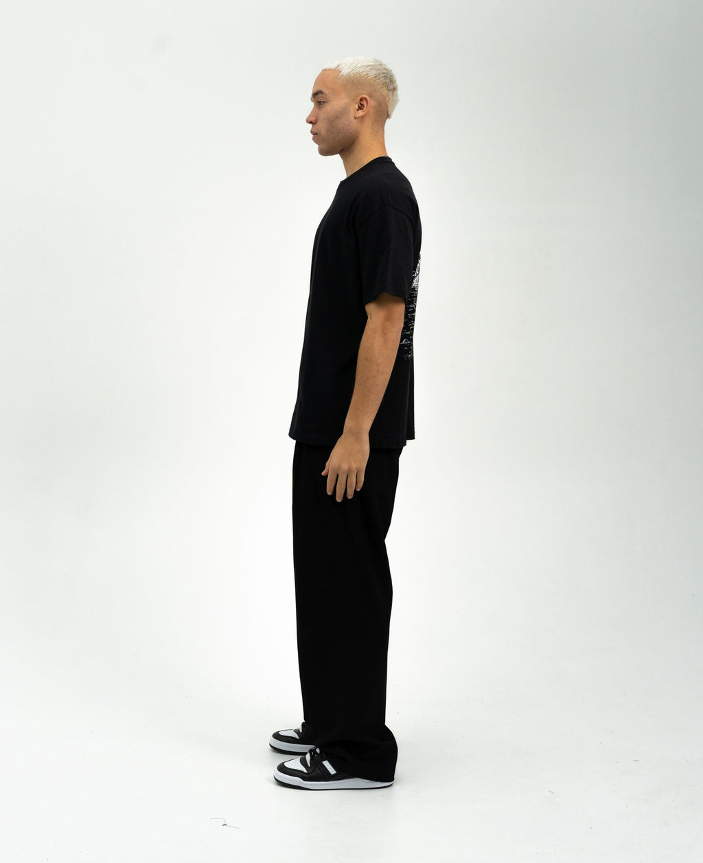 Morukai "Demon Skull - Black Clover Oversized T-Shirt